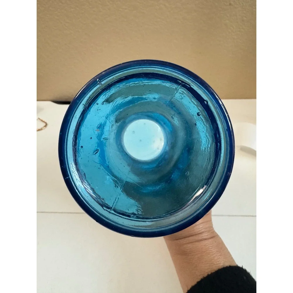 Vintage 1 Litro Blue Glass Carafe Hand Blown Decanter Pitcher Made in Taiwan